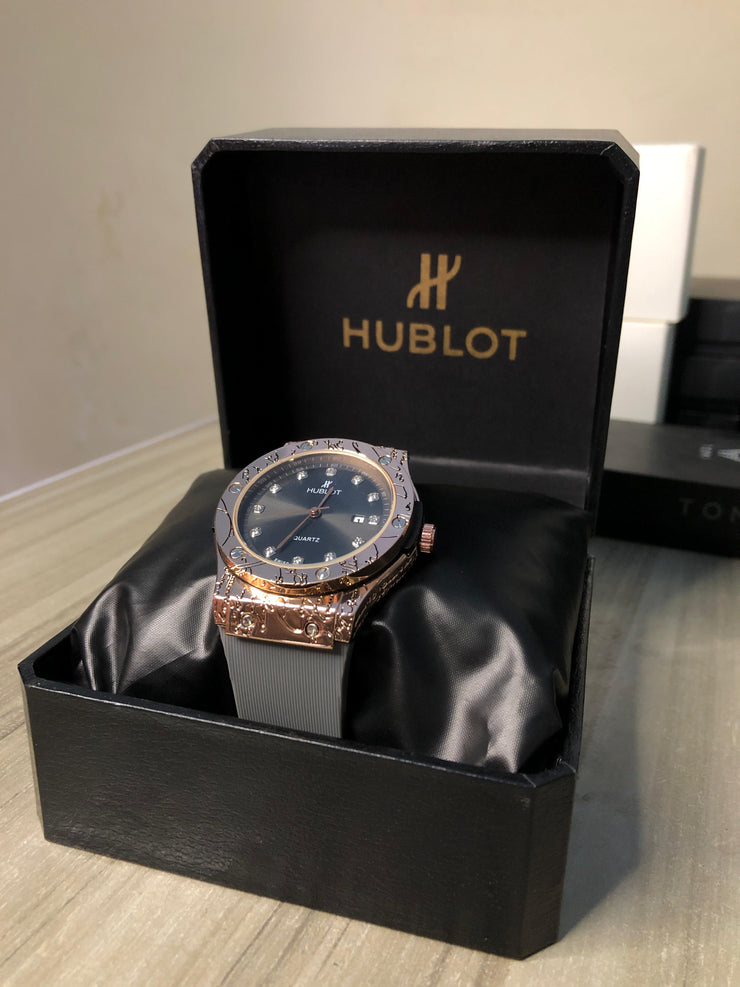 Hublot Signature Model Premium Watch For Men